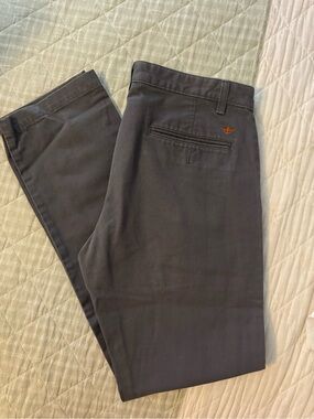 Dockers Men's Dark Gray Chinos - Straight Fit